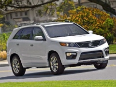 Kia Sorento Being Investigated Because of Shattered Sunroofs pic #1843
