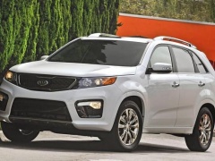 Kia Sorento Being Investigated Because of Shattered Sunroofs pic #1847