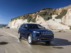 Fiat Completing Deal to Construct and Sell Jeep Cherokee in China pic #1868