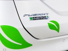 Coca-Cola Supplies Ford Fusion with the Green Tech  pic #2041
