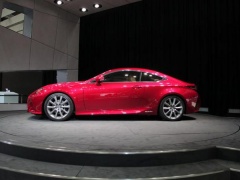 Lexus Awaits Worldwide Sales Record for 2013 pic #2205