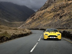 Aston Martin V12 Vantage S Revealed Powered by 565 HP pic #299