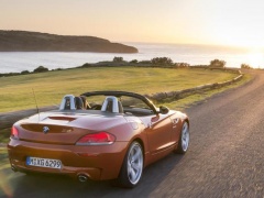 2014 BMW Z4 Pre-Shown With Insignificant Upgrade pic #429