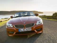 2014 BMW Z4 Pre-Shown With Insignificant Upgrade pic #430