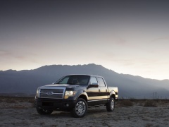 Ford F-150 Hits Most US-Made Position pic #558