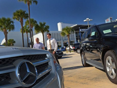 Mercedes Won't Win U.S. Luxury Competition: CEO pic #769