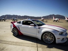 Ford Mustang Thunderbirds Version Reaches $398,000 pic #899