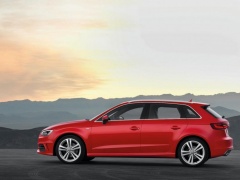 A3 Hatchback from Audi Might Head to Canada pic #2981