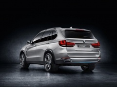 More Info on BMW X5 eDrive Concept pic #3363