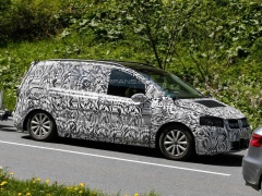 Volkswagen Touran Detected by Paparazzi, American Release is Possible pic #3394