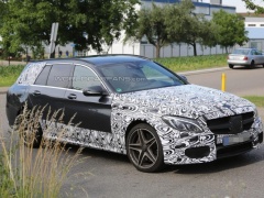 Some Disguise Stripped off C63 AMG from Mercedes-Benz pic #3450