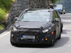Massive Leakage of Ford S-Max of Next Model Year pic #3467