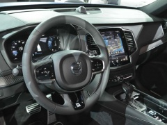 Volvo XC90 R-Design Became Sportier and Was Seen at NAIAS pic #4084