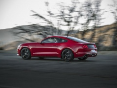 The Highest Safety Marks from NHTSA were given to 2015 Ford Mustang pic #4140