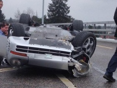 Why did Rare Porsche 959 flip over in Geneva? pic #4213