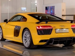 Get a Better Look at Audi R8 V10 Plus in Vegas Yellow pic #4230