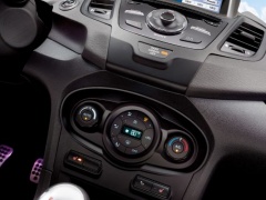 Expect Ford Sync 3 This Summer in 2016 Escape and Fiesta pic #4428