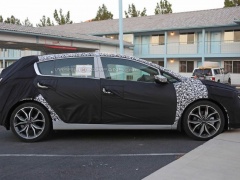 Meet spied Kia Forte Hatchback, Coupe and Sedan facelift pic #4623