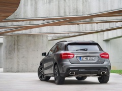 Upgrades for the 2016 Mercedes-Benz GLA pic #4872