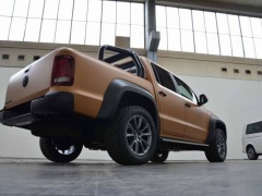$217k for VW Amarok V8 Desert Edition pic #5024
