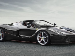 The LaFerrari Convertible Is Already Sold Out pic #5230