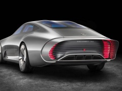 Mercedes Focuses on Electric Vehicles pic #5254