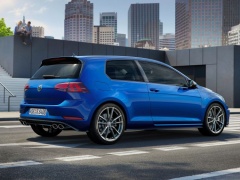 HP Numbers For Facelifted VW Golf R pic #5398