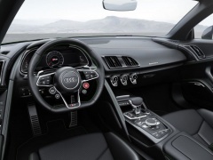 The R8 Spyder V10 Plus Is Audi's Fastest Convertible pic #5574
