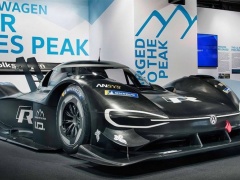 Volkswagen presented the first electric sports car in her history