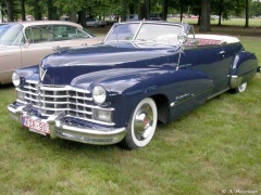 Cadillac Series 62 pic