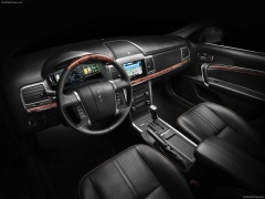 Lincoln MKZ Hybrid pic