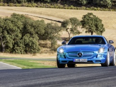 mercedes-benz sls amg coupe electric drive pic #109180