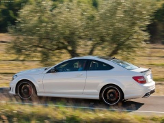 mercedes-benz c63 amg coupe pic #78708