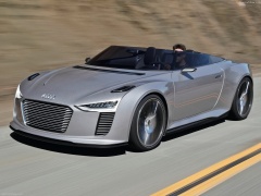 Audi e-tron Spyder pic