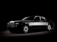 Rolls-Royce Phantom Black pic