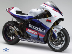 Suzuki GSV-R pic