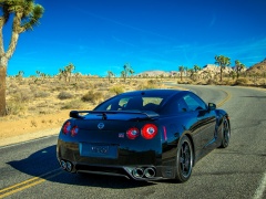 nissan gt-r track pack pic #108768