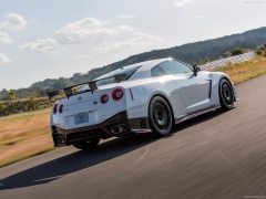 nissan gt-r nismo pic #131165