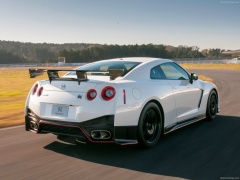 nissan gt-r nismo pic #131169