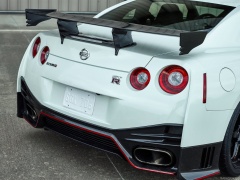 nissan gt-r nismo pic #131407
