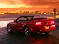 ford mustang gt pic #18315