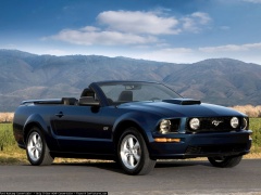 Mustang Shelby GT Convertible photo #48073