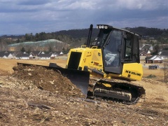New Holland D75 pic