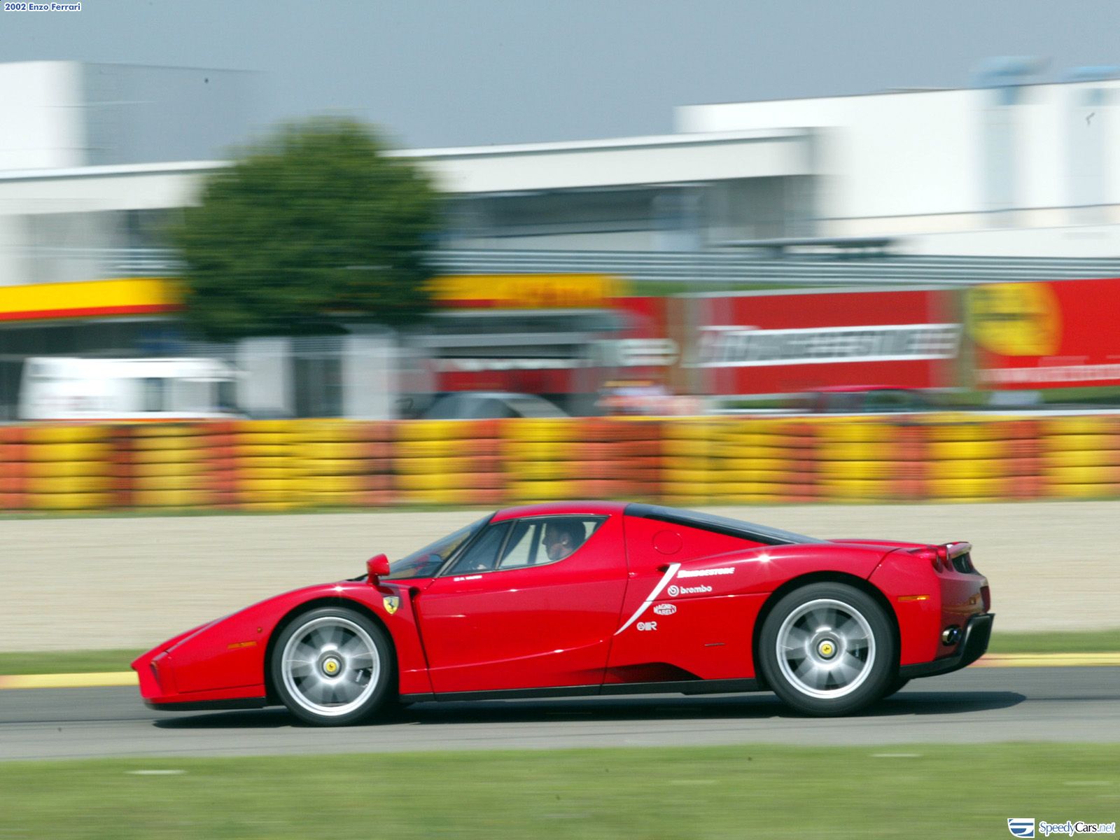 красный автомобиль Ferrari F50 Enzo скачать